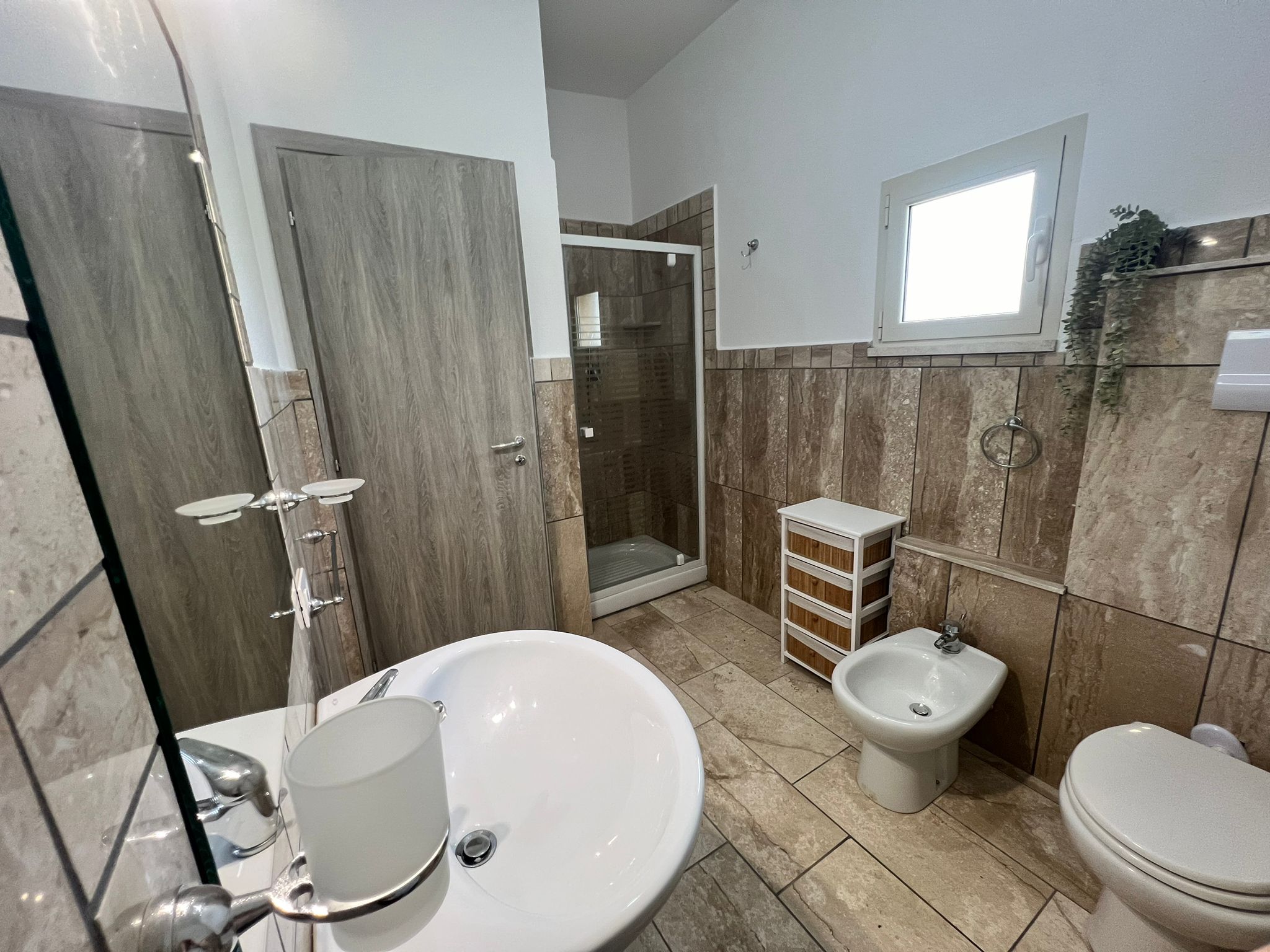 Immagine WhatsApp 2024-05-20 ore 16.31.58_ce656a04